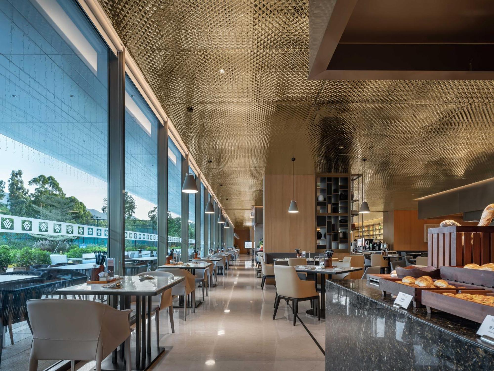Отель Wyndham Grand Zhaoqing Downtown Экстерьер фото