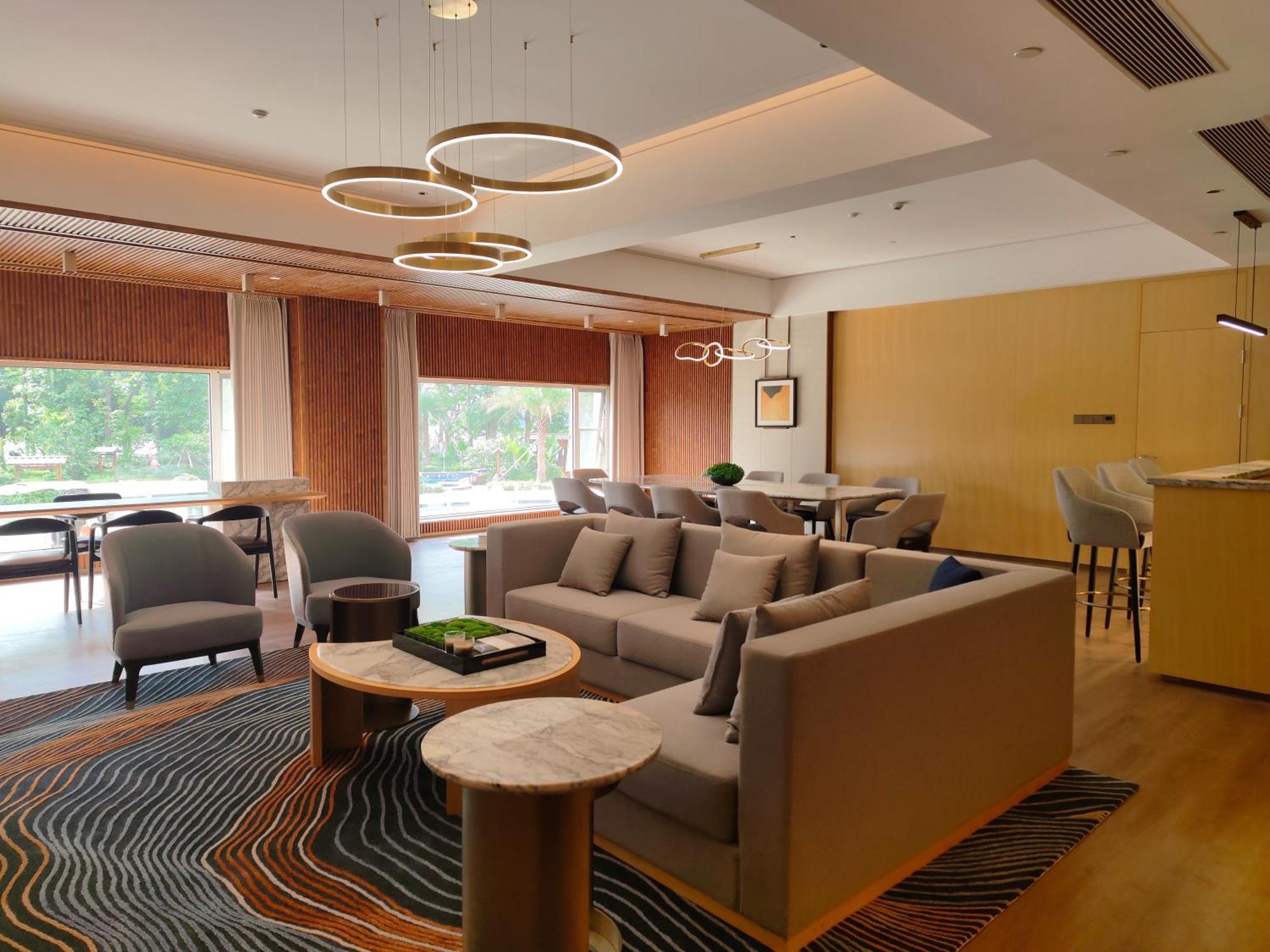 Отель Wyndham Grand Zhaoqing Downtown Экстерьер фото