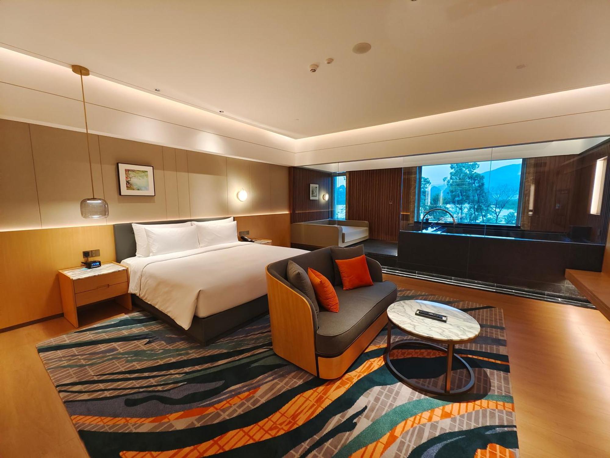 Отель Wyndham Grand Zhaoqing Downtown Экстерьер фото